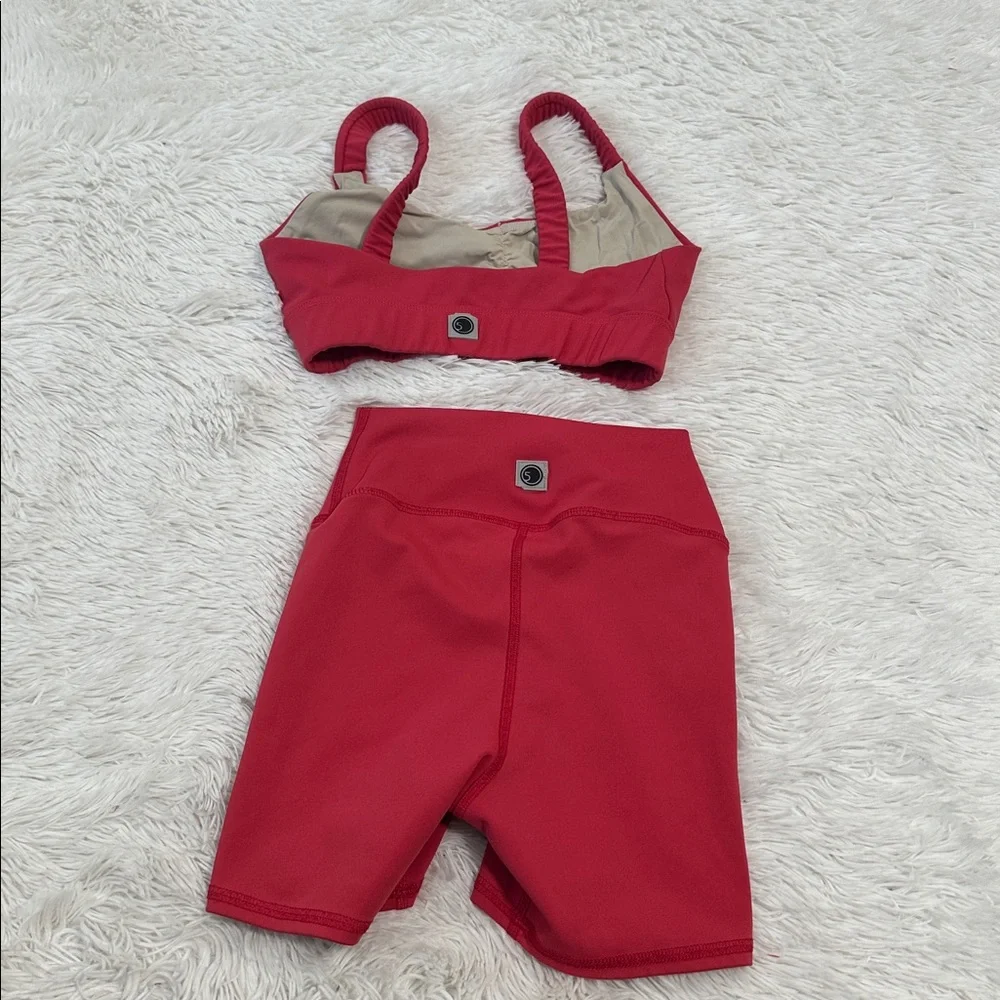 Five the label supportive red